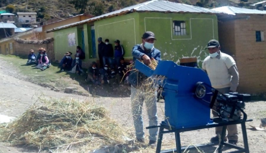 Huancavelica Agro Rural entregó 40 kits para conservar forrajes de agricultura familiar