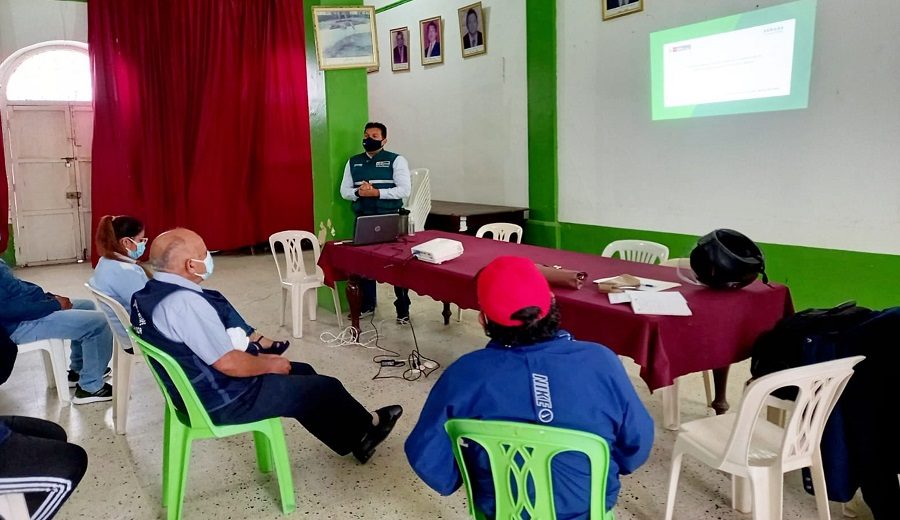 Lambayeque Orientan a facilitadores de gobiernos locales para implementación de Escuelas de Campo