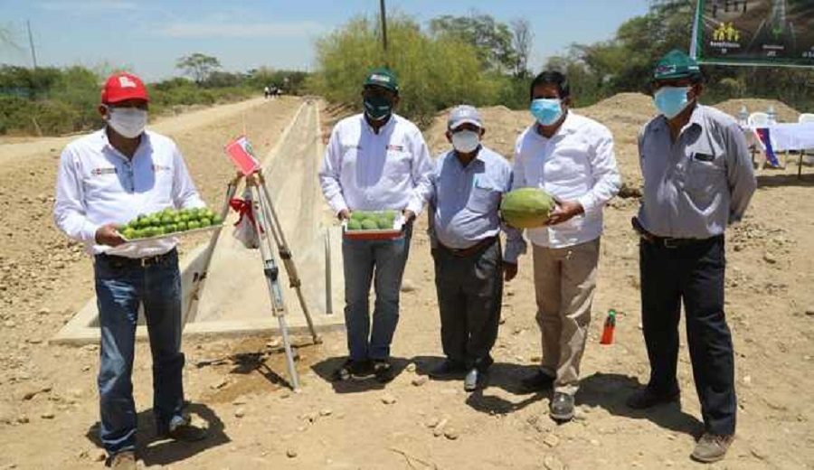 MIDAGRI Viceministro José Muro puso en marcha canal de riego para impulsar a pequeños productores de Piura
