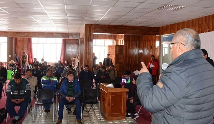 MIDAGRI continúa trabajando en la solución de desafíos de agua y la agricultura en la región Puno