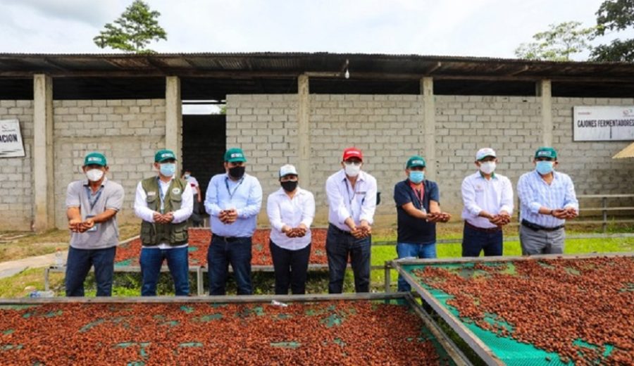Ministro Tenorio “El cooperativismo y la asociatividad son la fórmula del éxito para la Agricultura Familiar”