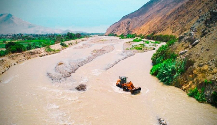 Región Lima avanza trabajos de descolmatación y encauzamiento del río Chancay