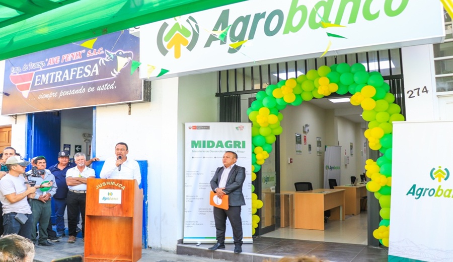 Gobierno reafirma su compromiso con el campo en inauguración de agencia de Agrobanco en Chepén