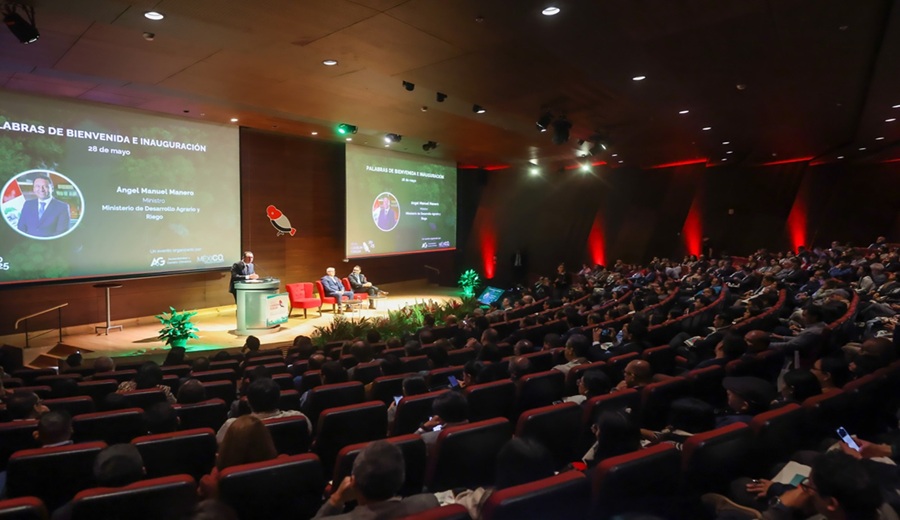 MIDAGRI reafirma su compromiso con un agro sostenible en la II edición Perú Carbon Forum 2025