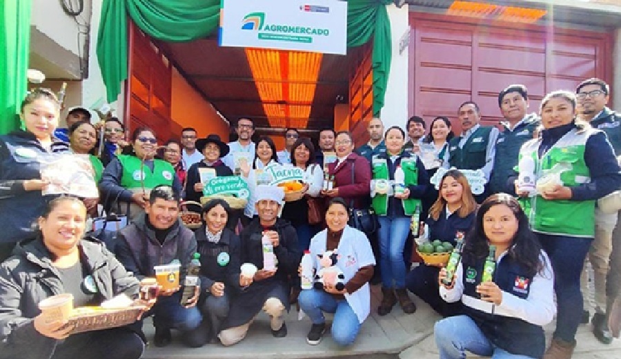 Gobierno pone en funcionamiento 4 sedes de Agromercado para impulsar la articulación comercial de pequeños productores de la costa