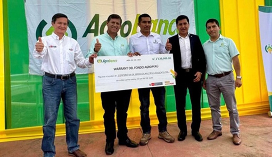 MIDAGRI Gobierno sigue entregando créditos mediante el Warrant del Fondo Agroperú