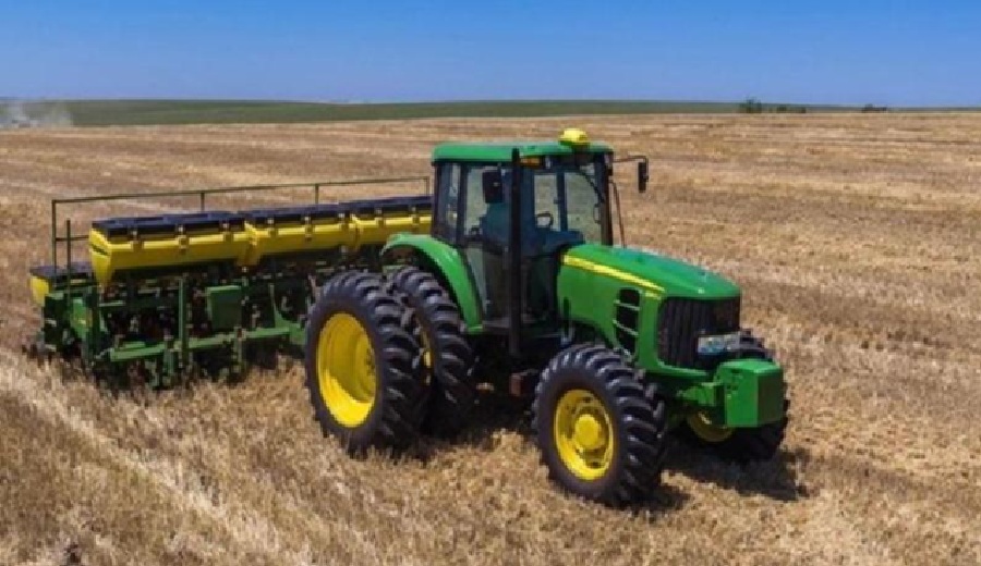 Ministerio de Desarrollo Agrario Riego promueve la estandarización de tractor agrícola de 90 hp