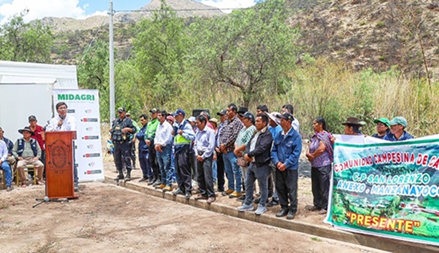 MIDAGRI inaugura moderno sistema de riego para beneficio de la agricultura familiar en Chincheros- Apurímac