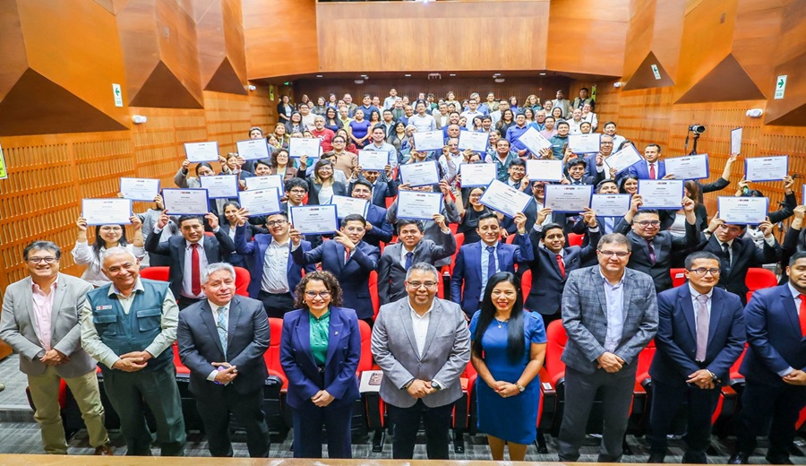 MIDAGRI clausura el Programa de Extensión Universitaria 2025 y promueve la formación de talento joven para el agro