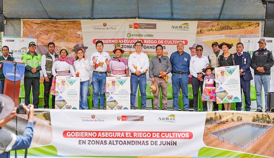 MIDAGRI entregó 11 reservorios y 5 qochas que garantizan agua para más de 2,900 productores en Junín