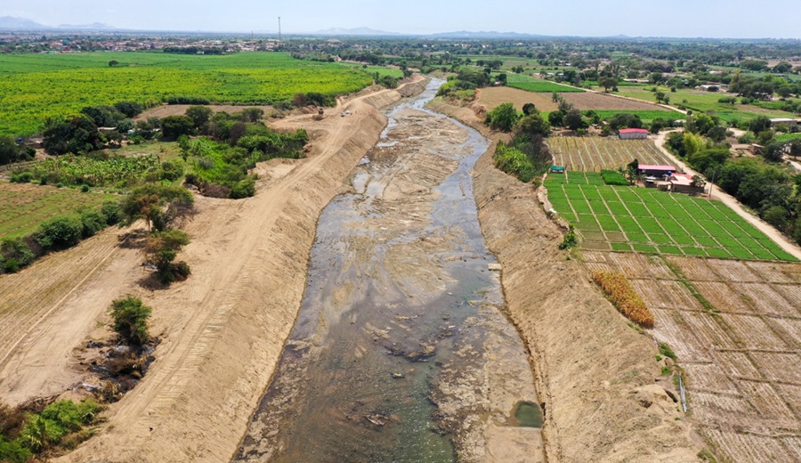 Lambayeque Gobierno despliega trabajos de limpieza y descolmatación en el río Zaña