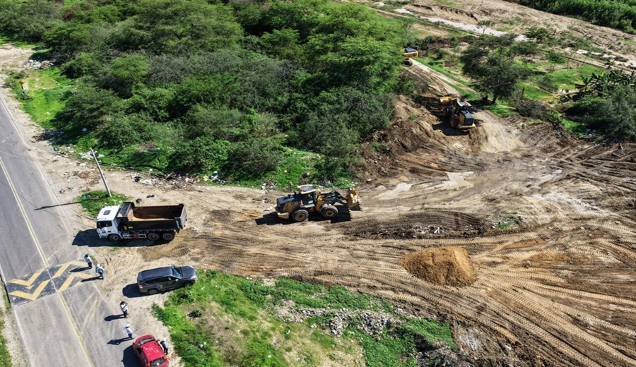 MIDAGRI brinda respuesta inmediata con maquinaria de la ANA en Tumbes