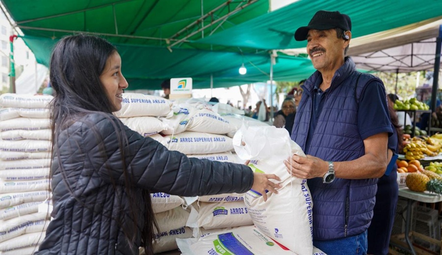 MIDAGRI colocará 3500 mil toneladas de arroz de la agricultura familiar en el mercado estatal y regional