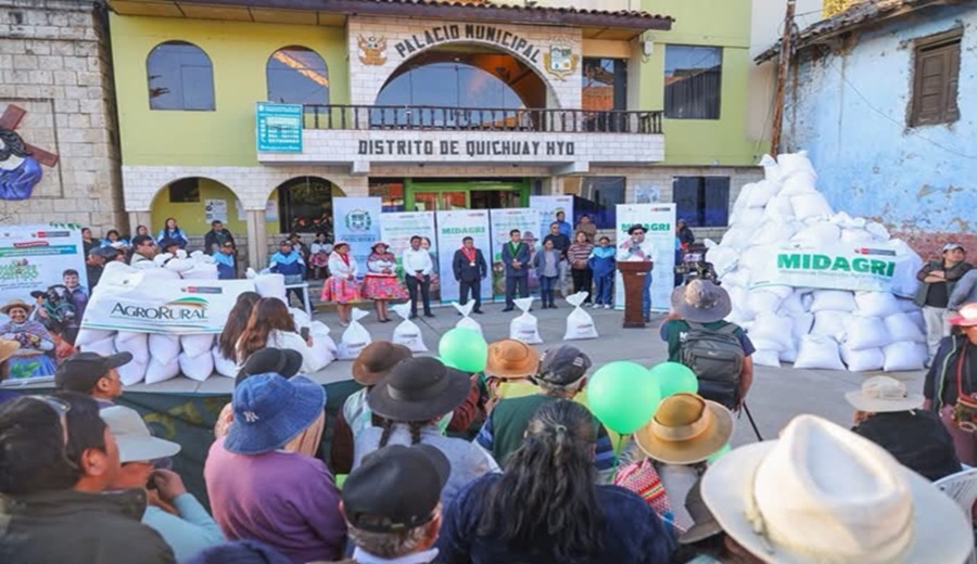 MIDAGRI distribuirá 117 toneladas de fertilizante donadas por SUCAMEC a productores de Junín
