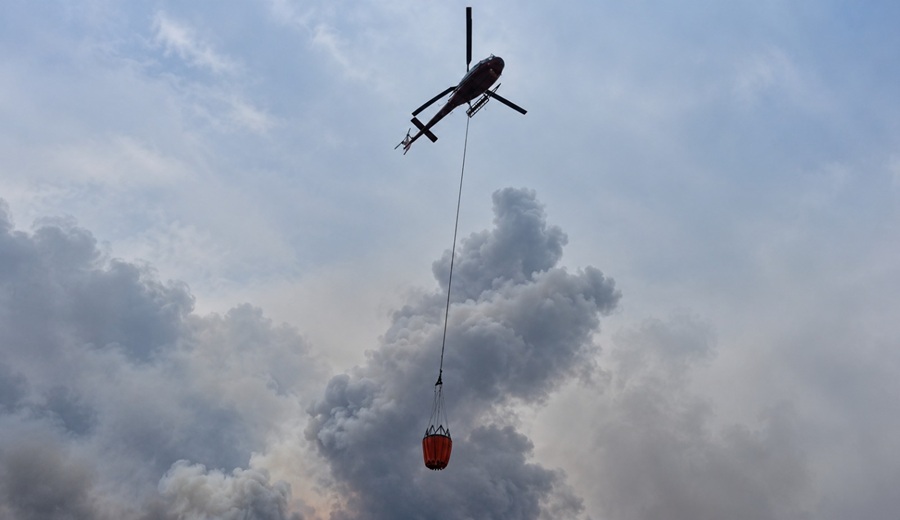 MIDAGRI confirma adquisición de 19 helibaldes y 500 trajes de protección ante incendios forestales